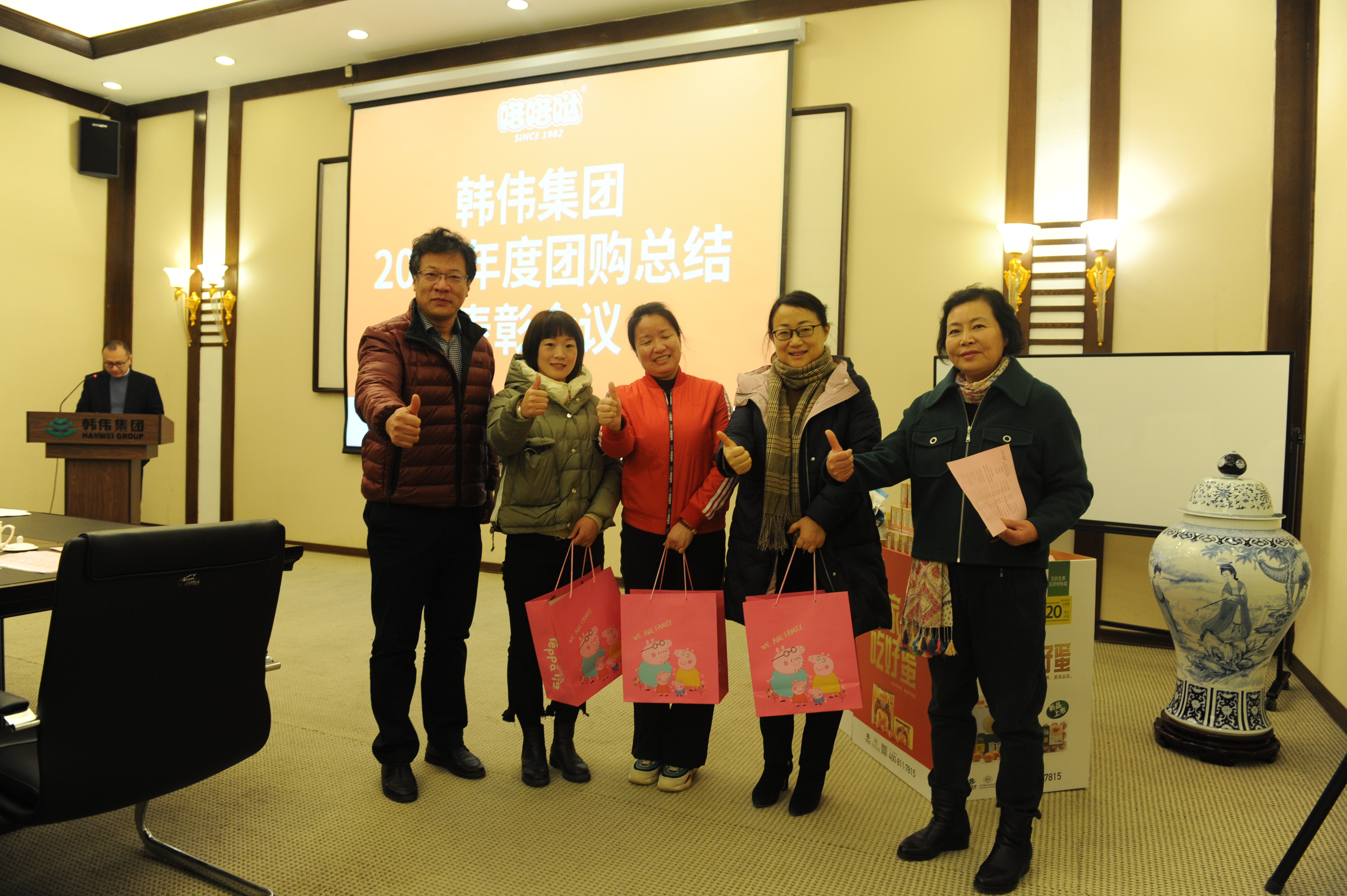 DSC_0104.JPG DSC_0104.JPG